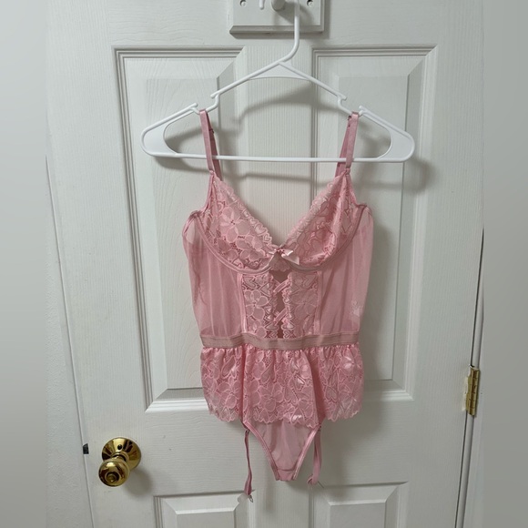 Women’s Babydoll Lace Sheer Garter Set - Picture 2 of 4